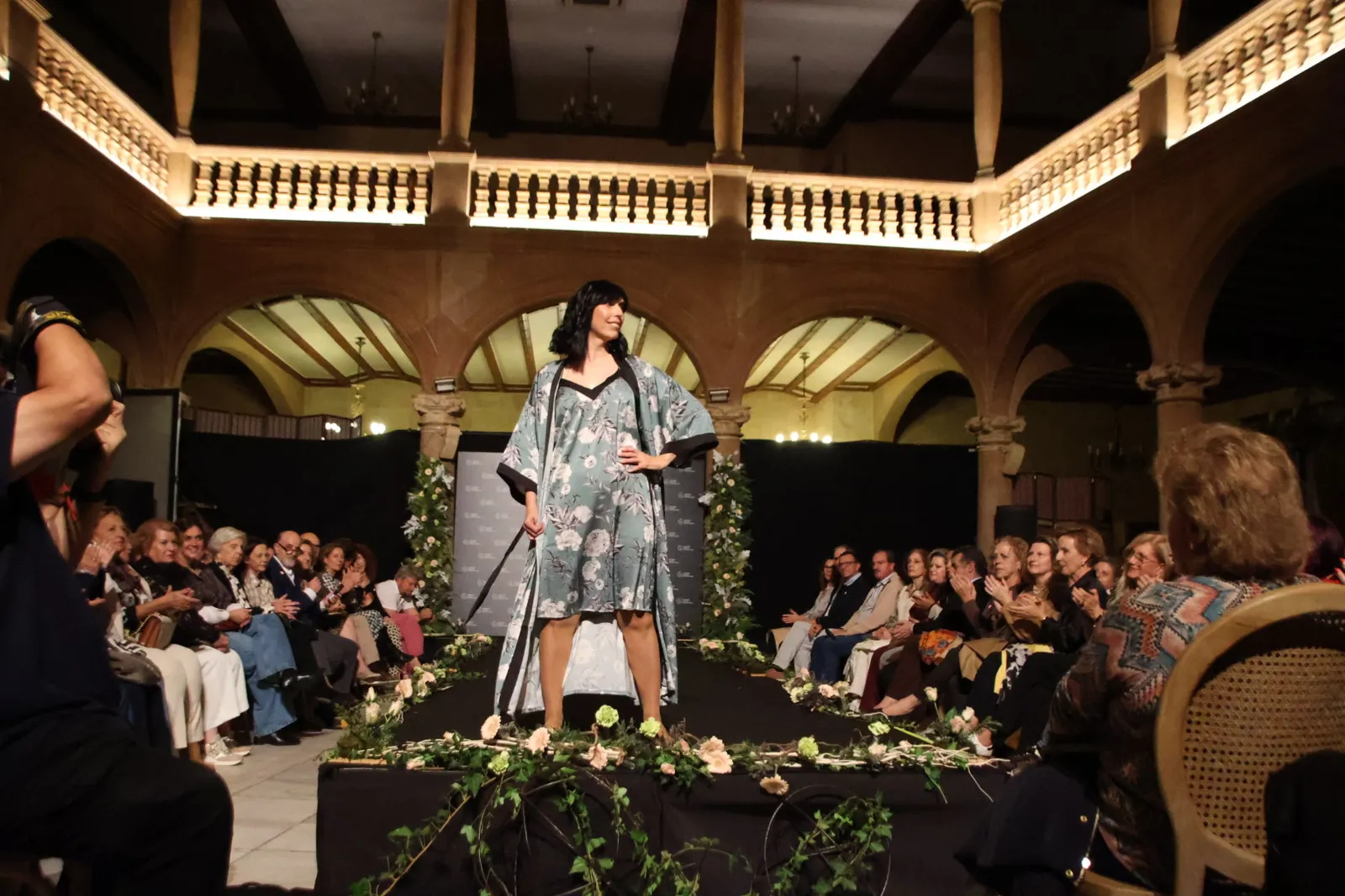 (2) La Asociación Española contra el Cáncer en Salamanca organiza "Desfilamos contra el cáncer"